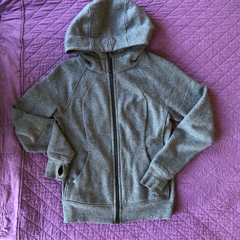Lulu Lemon women’s athletic scuba hoodie